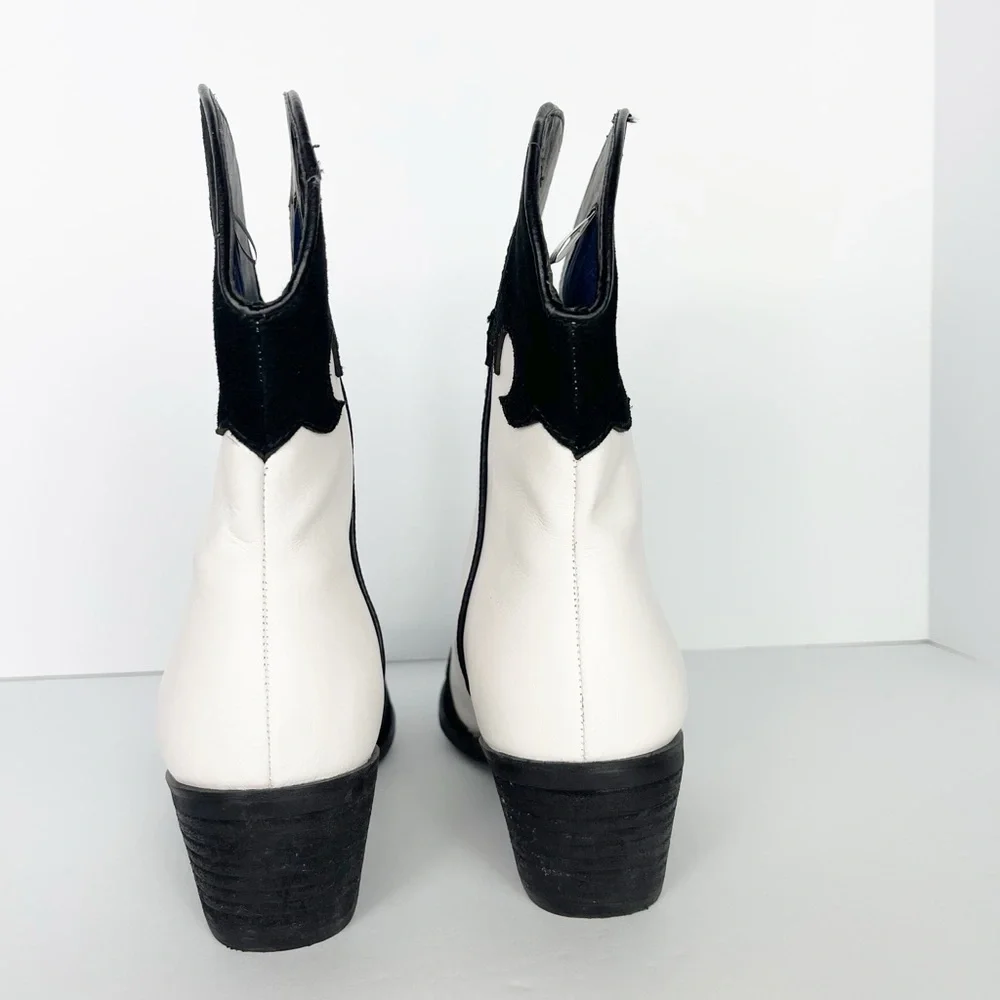 Dingo Black and White Ankle Booties - Picture 9 of 12
